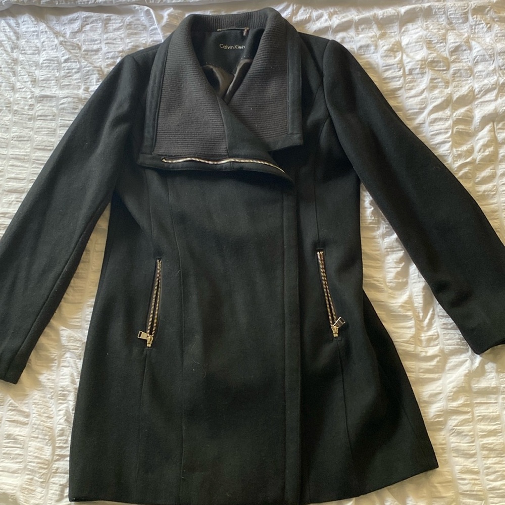womens Calvin Klein peacoat, size medium. new condition